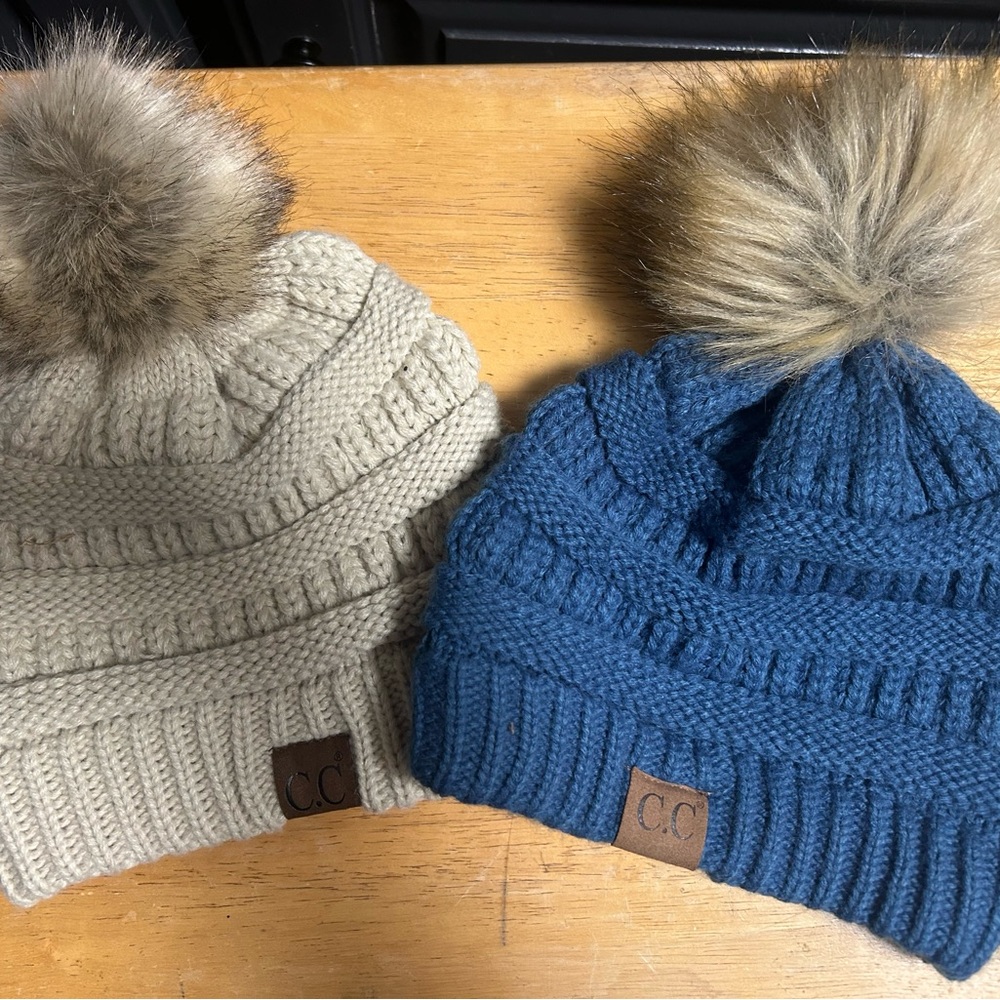 C.C  Knit Beanie Set - Blue and Cream